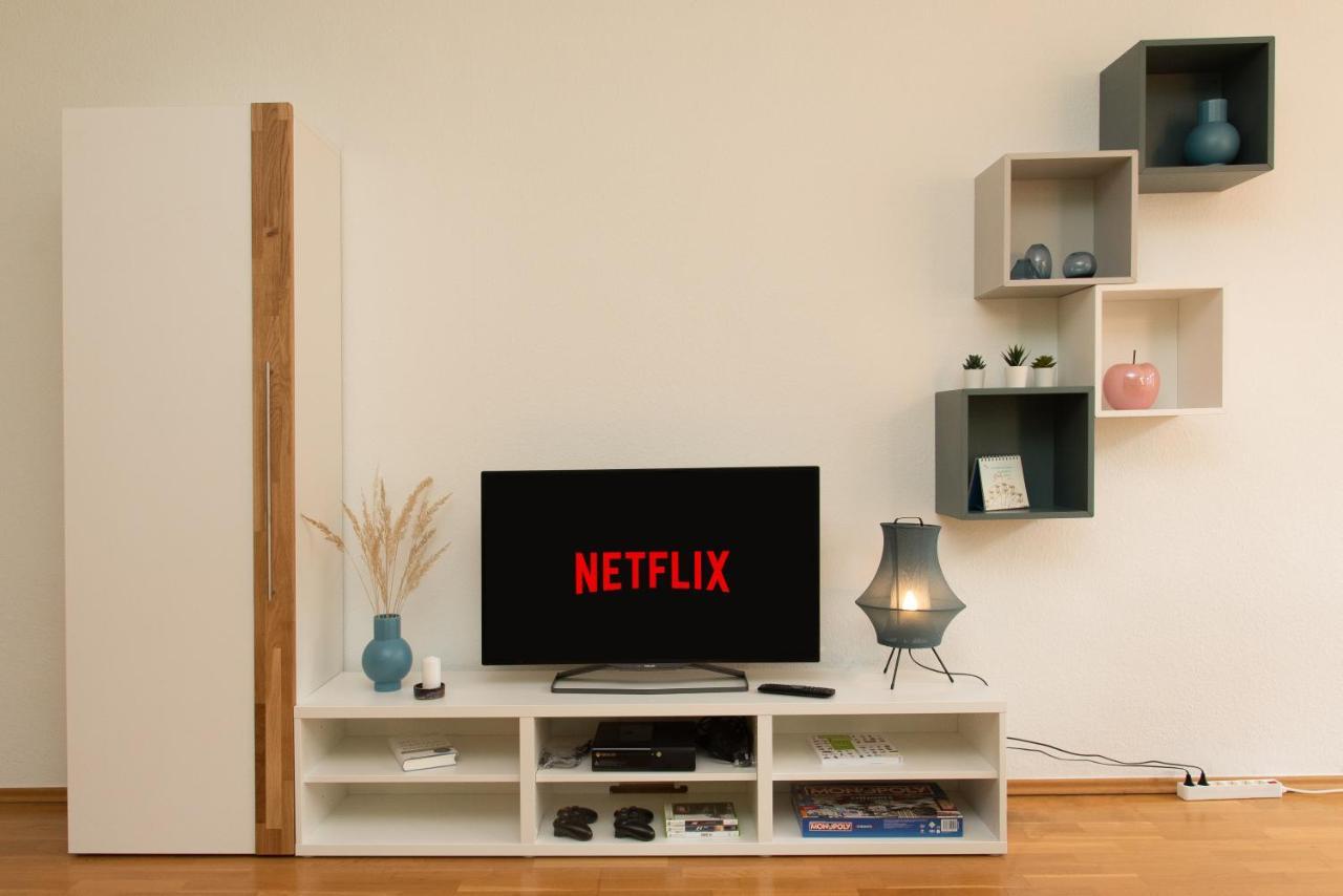 Kassberg Apartment Im Retro-Stil / Netflix & Wifi เคมนิตซ์ ภายนอก รูปภาพ