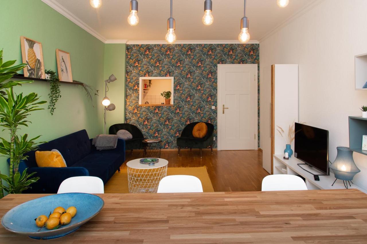 Kassberg Apartment Im Retro-Stil / Netflix & Wifi เคมนิตซ์ ภายนอก รูปภาพ